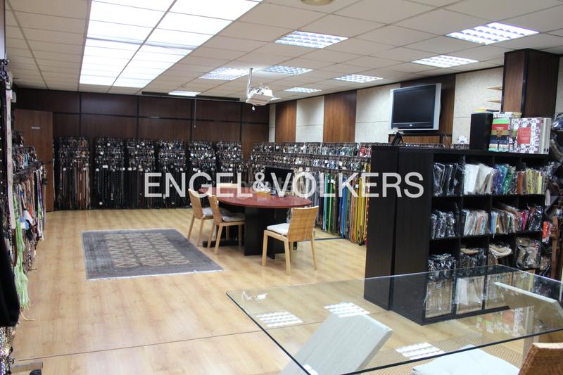 Foto b027d220-2461-4714-b333-95731bcb01a9. Capannone industriale in Mas Rampinyo - Montcada Nova - Carrerada Montcada i Reixac