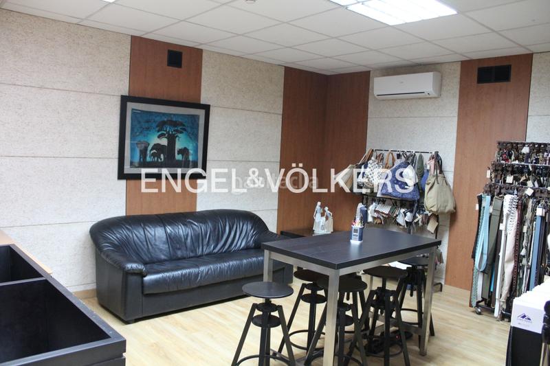 Foto cf90774d-20f9-4e29-96f6-8e4fa9b47dc8. Capannone industriale in Mas Rampinyo - Montcada Nova - Carrerada Montcada i Reixac