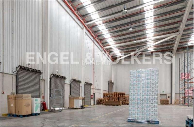 Foto 204b46e3-c279-4bbb-bbfb-c86cb5f2feff. Alquiler nave industrial parque logístico , riesgo medio en Valls