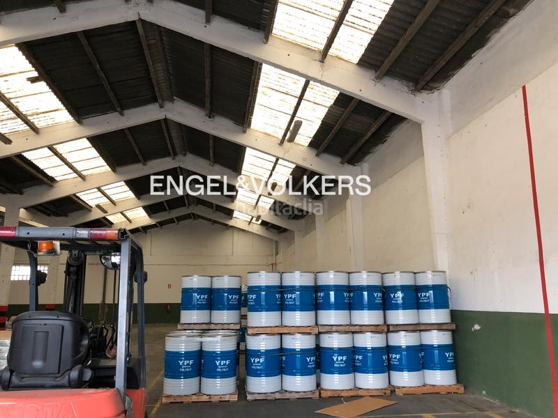 Foto 8839e21e-10fd-4888-8d23-363641ff33b1. Industrial building in Centre Rubí