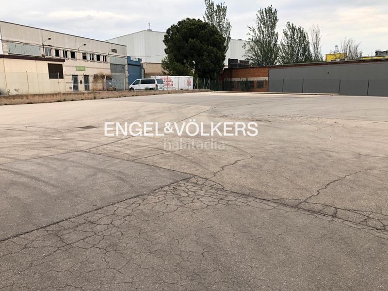 Foto e0a2d15a-bab6-40cc-92f9-5cad9e098d22. Industrial building in Centre Rubí