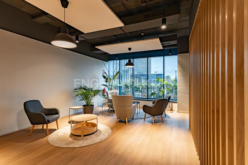 Foto 0d0b4260-6cf7-474b-b7aa-3fbcc05609f2. Rent office space with parking in Zona Industrial Prat de Llobregat (El)