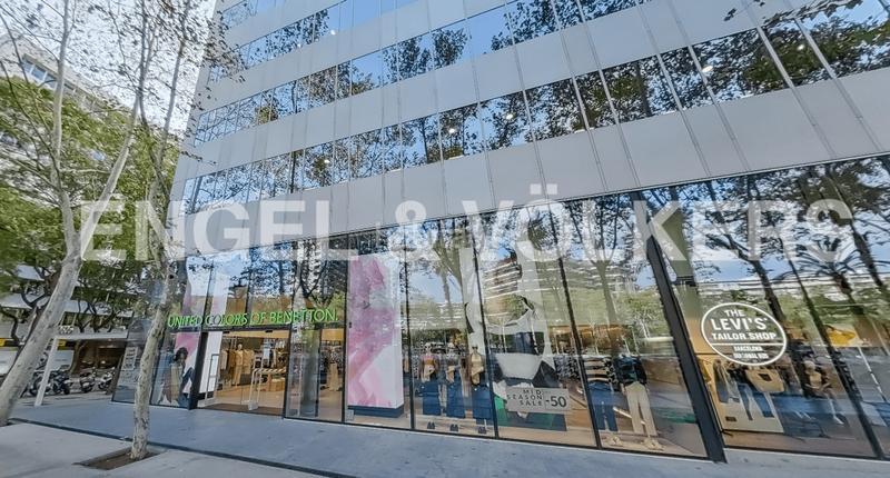 Foto aae367f1-57d8-4838-ac56-d08a1df3072c. Location bureau avec parking dans Barri de les Corts Barcelona