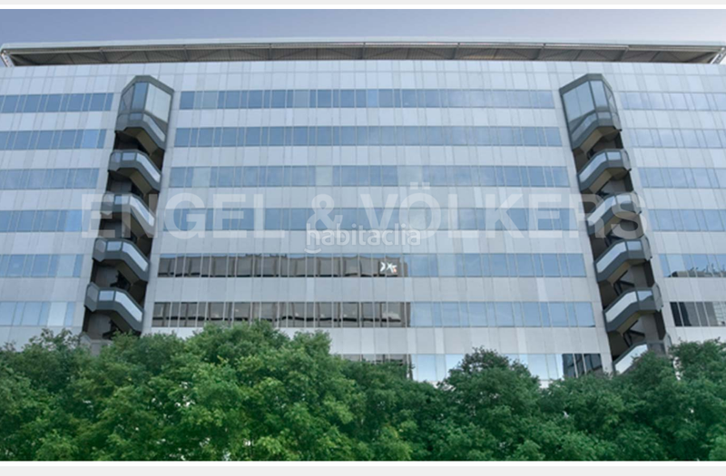 Foto f26f7123-307b-4f24-a338-0aa9e6f01c14. Miete büro mit parking in Barri de les Corts Barcelona