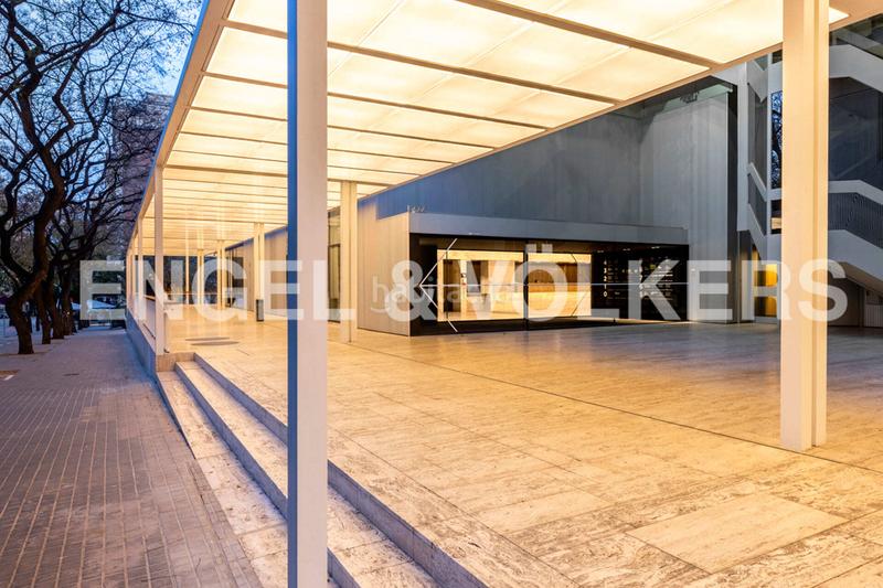 Foto 322a5f89-1380-4640-9b57-47037ad90ebe. Rent office space with parking in Barri de les Corts Barcelona