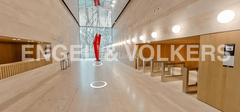 Foto 7c705774-5ada-4051-a28d-2331edba4645. Rent office space with parking in Barri de les Corts Barcelona