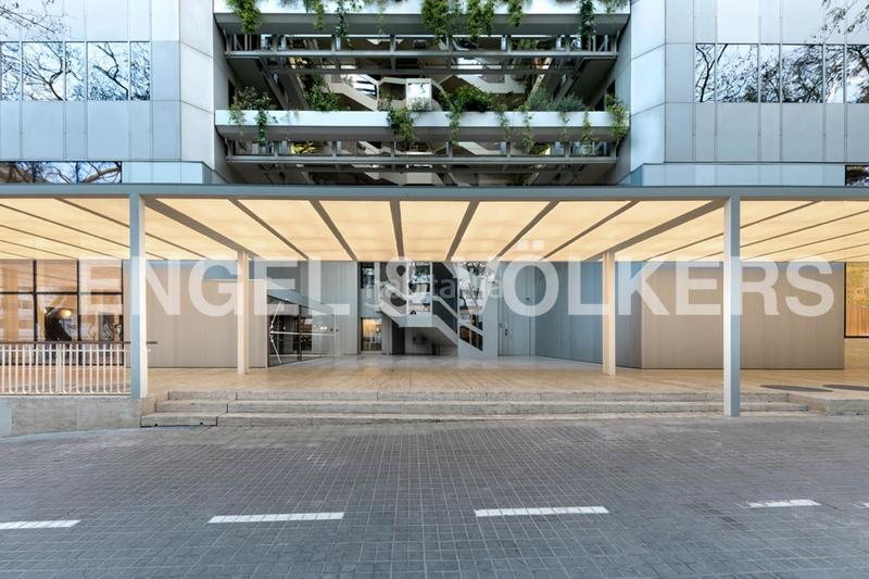 Foto 8ee56d68-0639-4a1f-b9e1-05701b9fafd9. Rent office space with parking in Barri de les Corts Barcelona