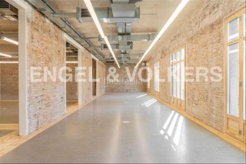 Foto 56281de2-df87-4d06-9609-f87d7f3a140d. Miete büro in St. Pere - Sta. Caterina - El Born Barcelona
