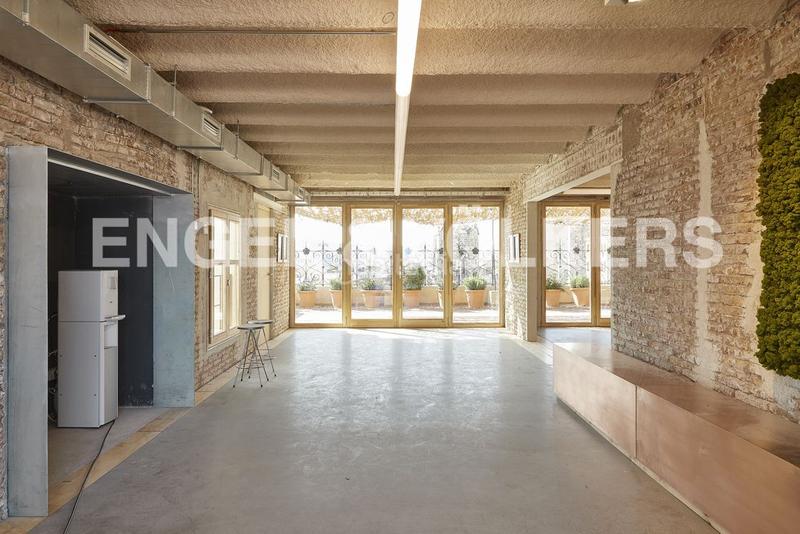 Foto c4b5026e-46b2-40b4-b8c0-77dd6fb812b8. Miete büro in St. Pere - Sta. Caterina - El Born Barcelona