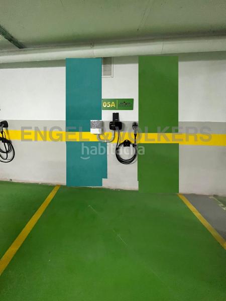 Foto a2e0a653-3c95-418f-8c15-3d8eca37ca4a. Rent office space with parking in El Remei Badalona