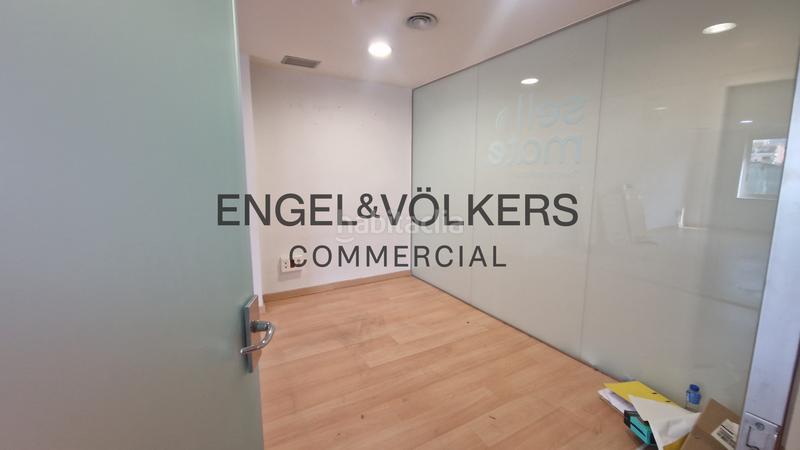 Foto f5b4038e-cf13-4c45-bf68-b9a431044e7c. Büro in L´Antiga Esquerra de l´Eixample Barcelona