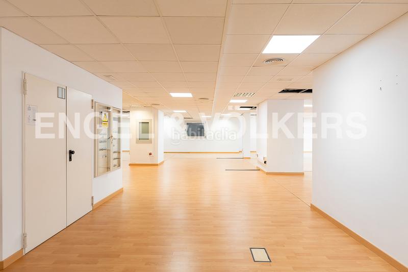 Foto 0f2d46e3-209d-4e07-b90a-9a40b7d2db7e. Location bureau avec parking dans Sant Gervasi - Galvany Barcelona