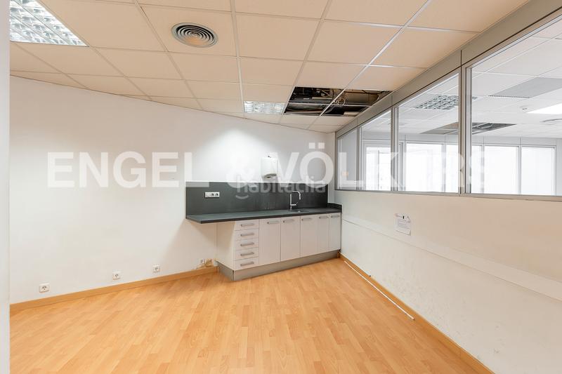 Foto 54cfa187-3648-45b9-9198-6fba8ad5ce0e. Location bureau avec parking dans Sant Gervasi - Galvany Barcelona