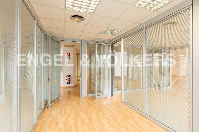 Foto b7a34daf-a72b-4c6e-8ab1-b9b4a0a87938. Location bureau avec parking dans Sant Gervasi - Galvany Barcelona