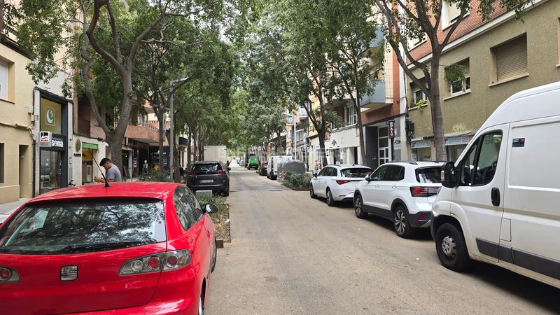 Foto 3e922f12-478e-4bba-beff-cbdaf5ec924c. Local comercial a Sant Andreu de Palomar Barcelona