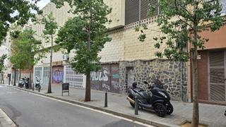 Local commercial à Sant Andreu de Palomar. Local en venta en sant andreu