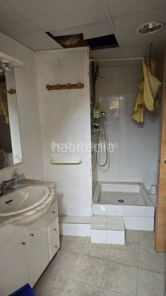 Foto b9d3377c-a1db-4d05-be8c-ac78edb8604f. Local comercial a Sant Andreu de Palomar Barcelona