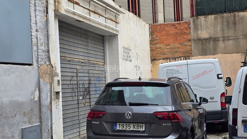 Foto ea9957ec-f918-476e-8b81-4b8a3629f19f. Local comercial a Sant Andreu de Palomar Barcelona