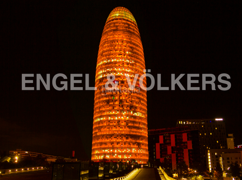 Foto aa930e54-1fff-4243-af7b-7d3555814147. Rent office space with parking in El Parc i la Llacuna del Poblenou Barcelona