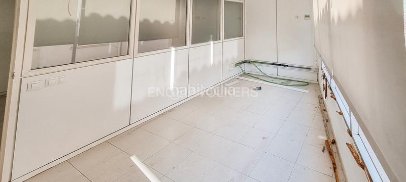 Foto ab124710-b896-421d-84d8-e17d99de4468. Alquiler local comercial local céntrico y versátil en Mollet del Vallès