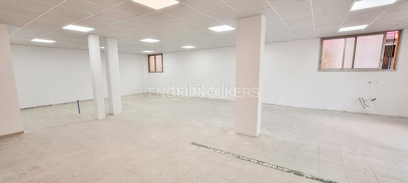 Foto 00fb03a1-e479-4724-b185-669683c026aa. Lloguer local comercial a Estació de França Mollet del Vallès