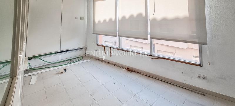 Foto a529ef4e-f0ff-47fd-a5cc-c83c5dbd0b2b. Lloguer local comercial a Estació de França Mollet del Vallès