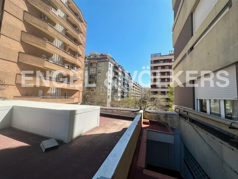 Foto 45df5df0-2f49-4abe-bdc6-8f651e076ef3. Lloguer local comercial a Sant Ramon - Maternitat Barcelona