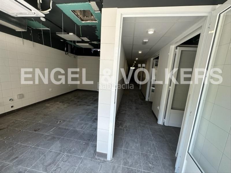 Foto 97493855-29fb-4a59-8d2c-baa7c69f5ee2. Lloguer local comercial a Sant Ramon - Maternitat Barcelona