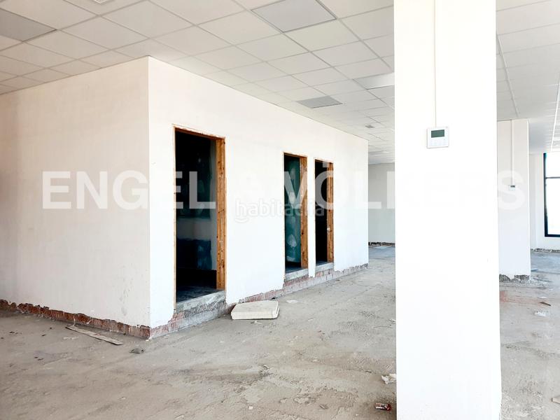 Foto 950ab623-a083-4bd8-ba5b-dc5922c9555a. Lloguer oficina a Sant Josep Hospitalet de Llobregat (L´)