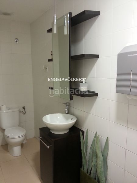 Foto 24082f34-3f33-4774-86cd-88651ec89eaa. Oficina  a la venta en edificio corpotativo. en Sant Cugat del Vallès