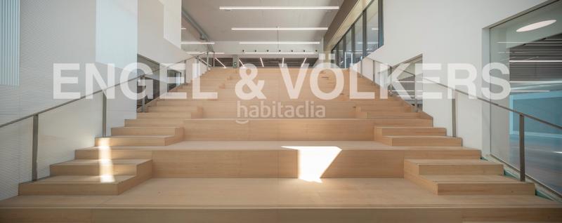 Foto 221dfbbb-6443-4252-9811-f94165154a9b. Rent office space with parking in El Parc i la Llacuna del Poblenou Barcelona
