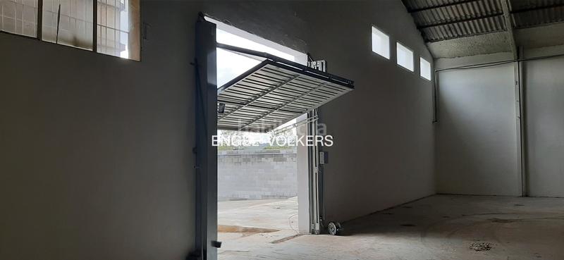 Foto c6d8744e-d522-4cb7-a398-afff346982fa. Alquiler local comercial nave comercial en alquiler. en Barberà del Vallès