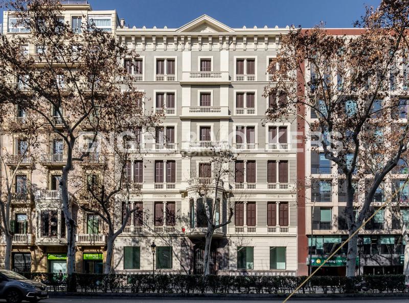 Foto f3df6bfb-ea2d-40f7-8e7b-decce14e00a2. Alquiler oficina excelentes oficinas en eixample dreta en Barcelona