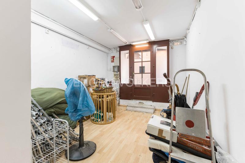 Foto 06f6892d-8085-41e3-ae38-38650eda4aee. Local commercial dans Vila de Gràcia Barcelona