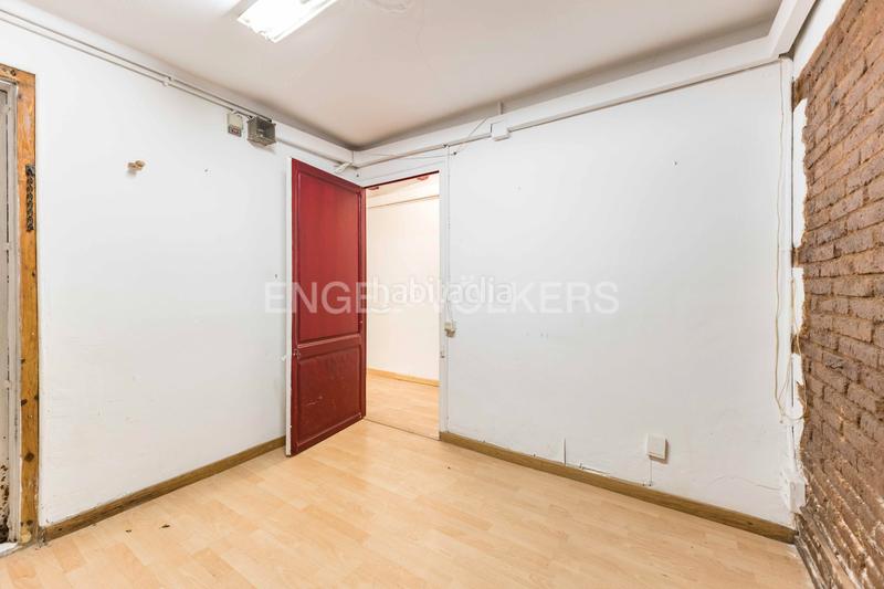 Foto 2fff8af3-8fb0-4e14-a610-b50e8eb581c9. Local commercial dans Vila de Gràcia Barcelona