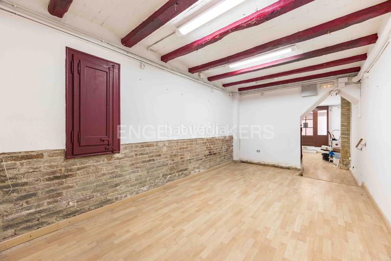 Foto 3e8bb1f3-b557-493a-b658-0edd6f36ce64. Local commercial dans Vila de Gràcia Barcelona