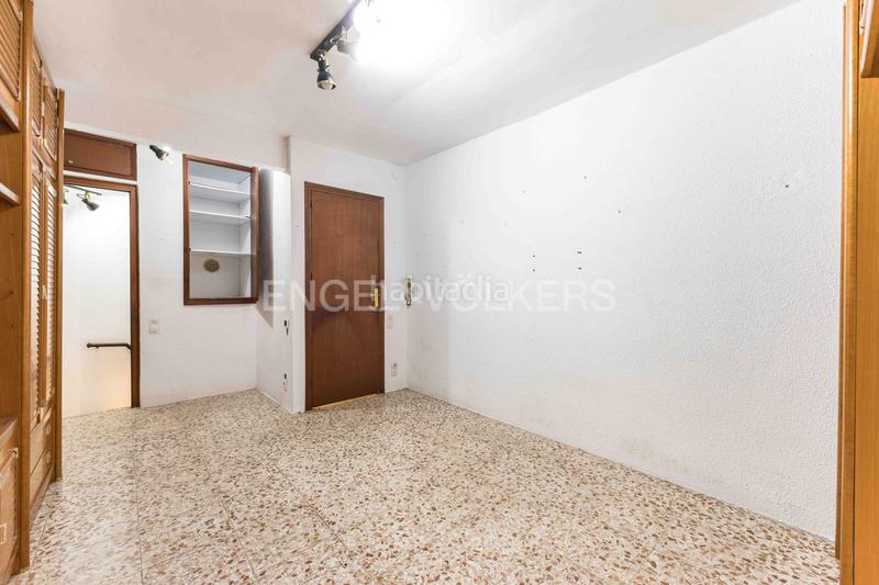 Foto 882bf3d1-392d-4837-9845-894988ef1c91. Local commercial dans Vila de Gràcia Barcelona