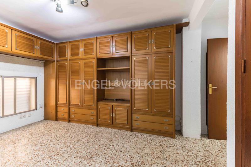 Foto ade262ad-e84f-4e5e-918c-71816105b84f. Local commercial dans Vila de Gràcia Barcelona