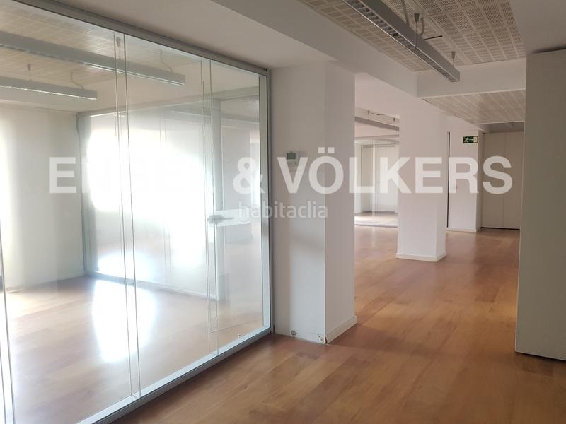 Foto 2c528d45-74d8-432c-9045-902434dc7349. Alquiler oficina alquiler de oficina en diagonal con passeig de gràcia en Barcelona