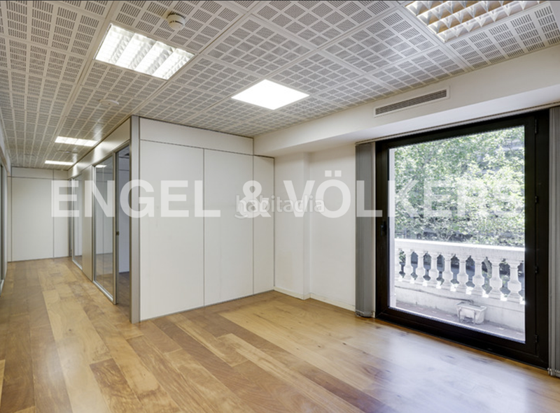 Foto fa2e0049-0817-4a6d-bda7-dfa3d8481b74. Alquiler oficina alquiler de oficina en diagonal con passeig de gràcia en Barcelona