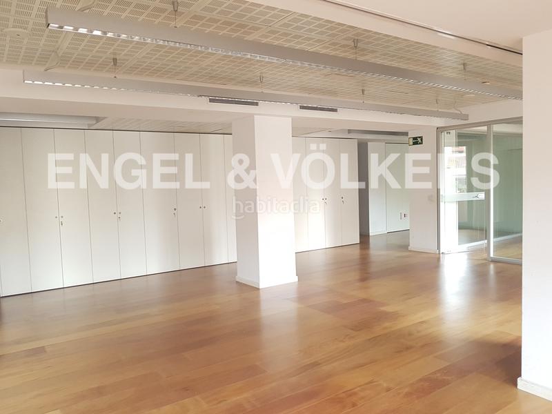 Foto a8584746-278c-4fb8-b80a-43a77499f3dd. Miete büro in Vila de Gràcia Barcelona