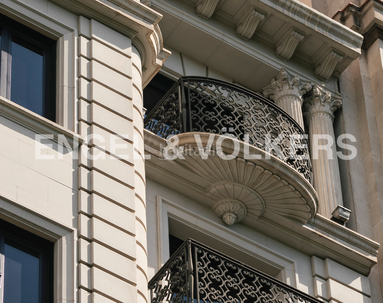 Foto f3adb5a4-f46e-457b-97cd-81471c3db2ed. Miete büro in Vila de Gràcia Barcelona