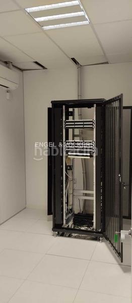 Foto 4a151bf5-c874-4dff-a957-5ce55e822912. Lloguer oficina a Centre Hospitalet de Llobregat (L´)