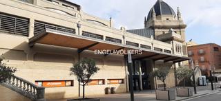 Local Comercial a Centre. Local comercial en venta frente al mercat central de sabadell