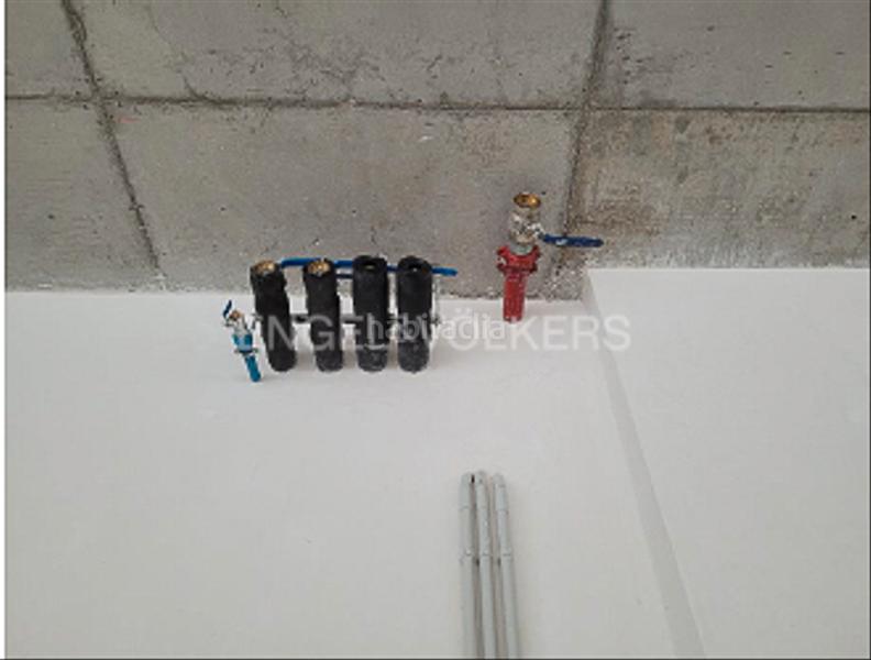 Foto eeb78d4b-5ff8-4e05-8cd6-647439f098a4. Rent office space in Poblenou Barcelona