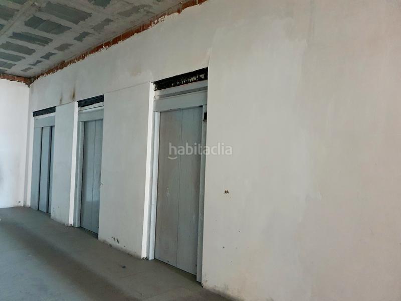 Foto 291f1ef2-6fad-4949-99f8-f7c9f762a2ec. Affitto ufficio in Sant Josep Hospitalet de Llobregat (L´)