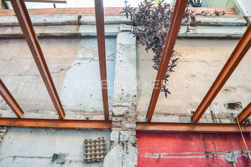 Foto 5614551c-2004-49d4-80c0-5e30ca05a35d. Local comercial oportunidad para inversores en sants en Barcelona