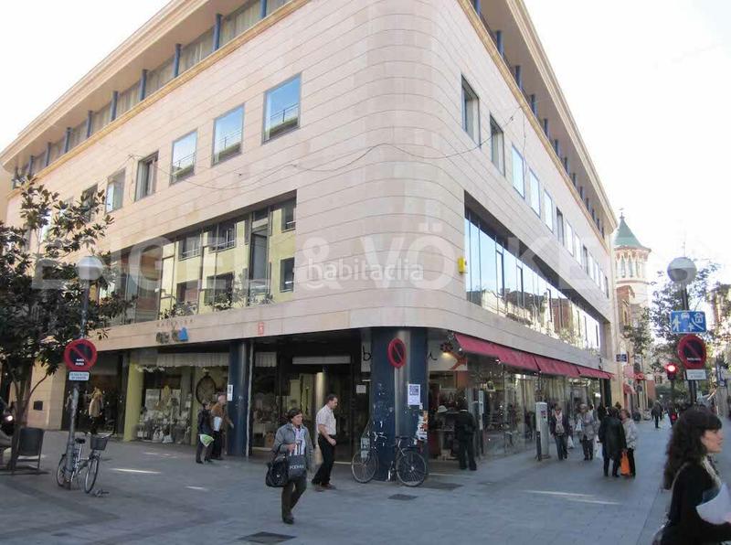 Foto a3db767e-504d-45c9-9aca-9654f969ef8e. Alquiler oficina  en alquiler en Centre Sabadell