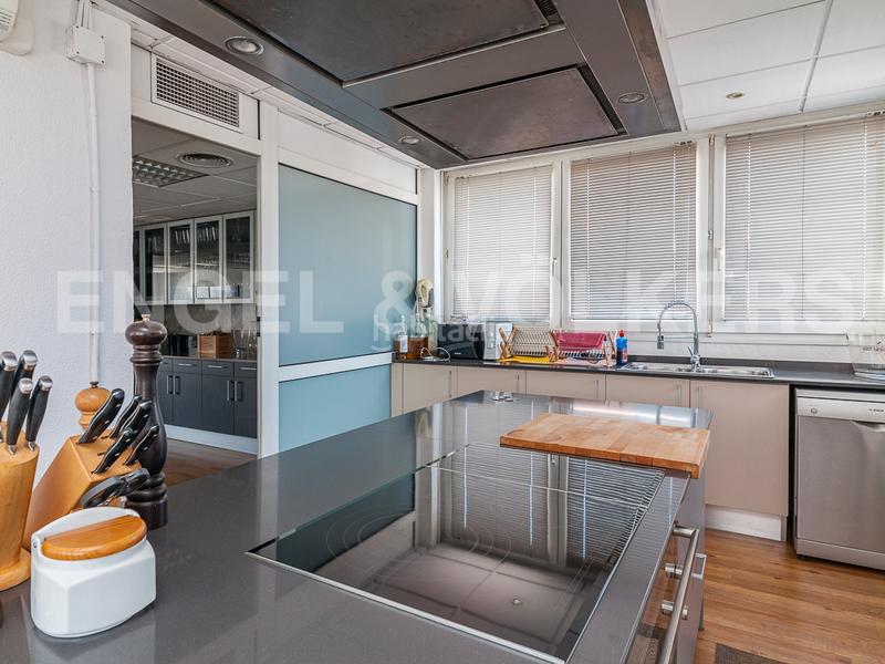 Foto 4ab32e83-54a1-4220-a503-e8e334db3e81. Location bureau dans Sant Andreu de Palomar Barcelona