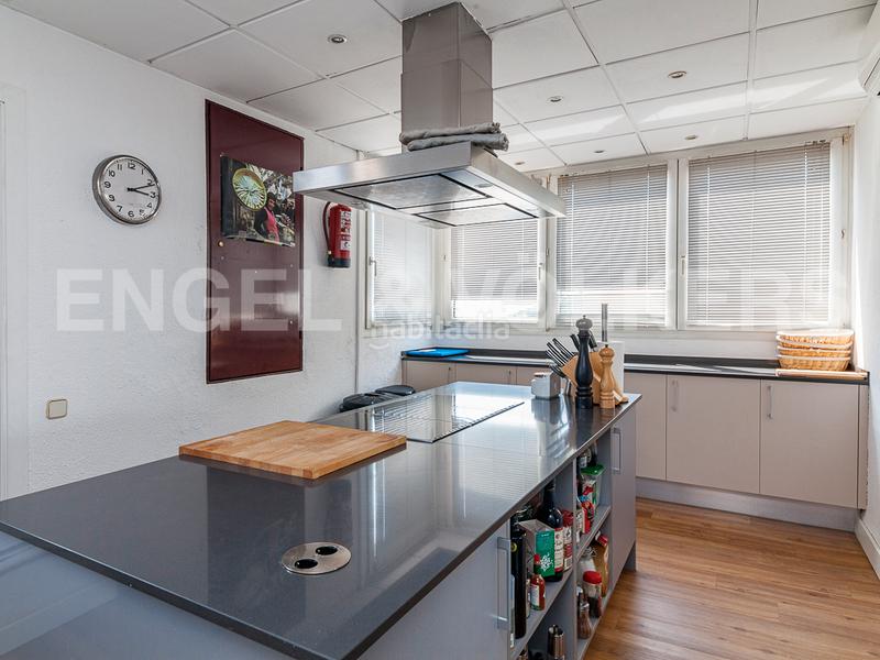 Foto 35dd1e1b-e44c-429e-9beb-d5e1088d4b41. Miete büro in Sant Andreu de Palomar Barcelona